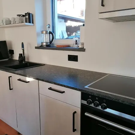 Sepp Apartment *